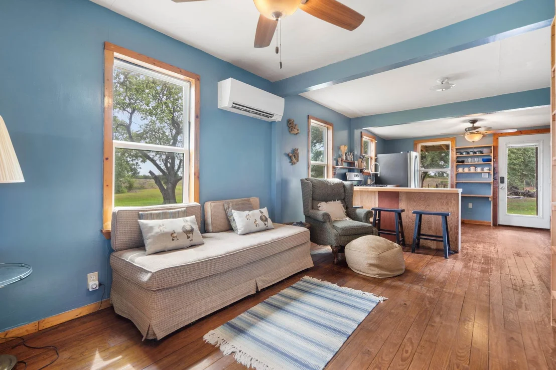 Photo of 10843 Us Highway 90 W