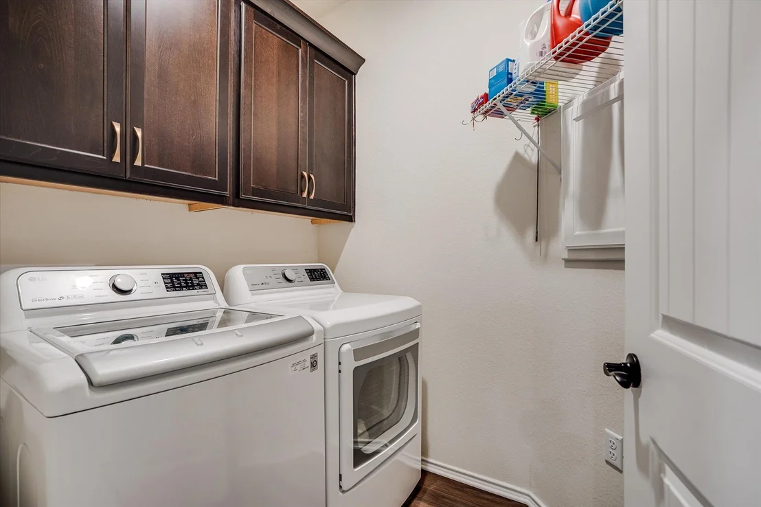 Photo of 213 Coachsmith ST