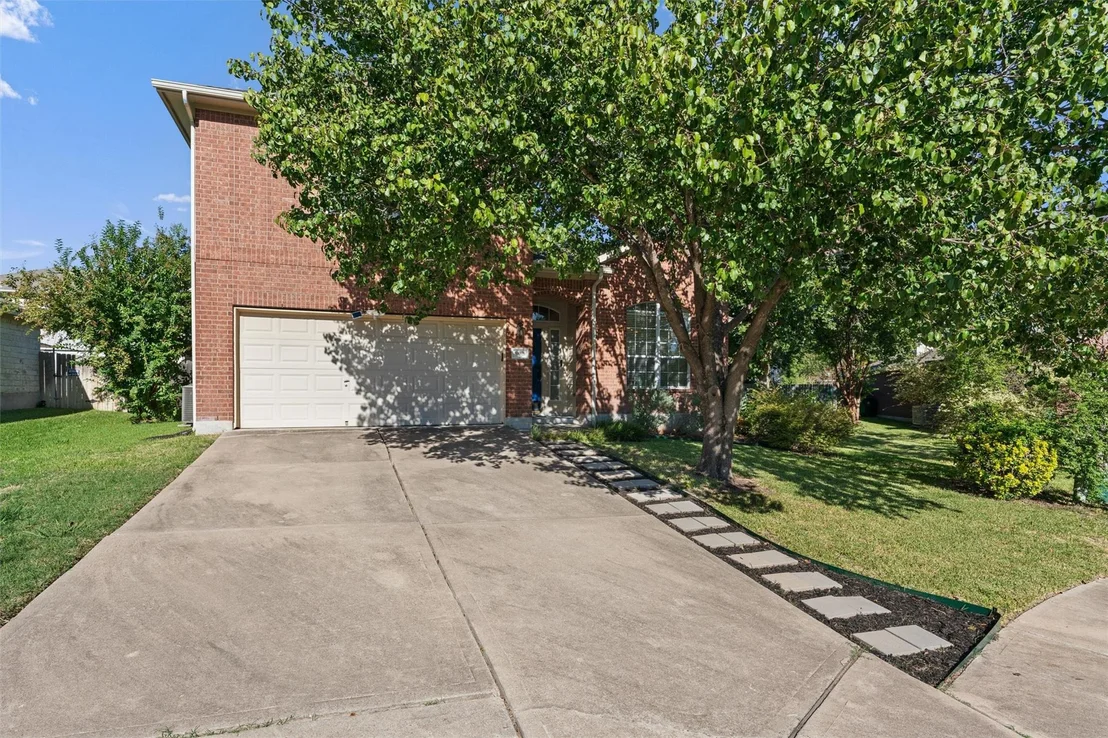 Photo of 902 Lavender CV