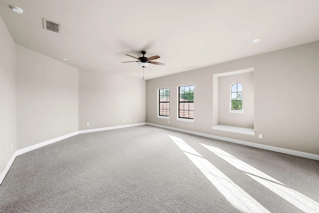 Photo of 8145 Lake Mountain LN
