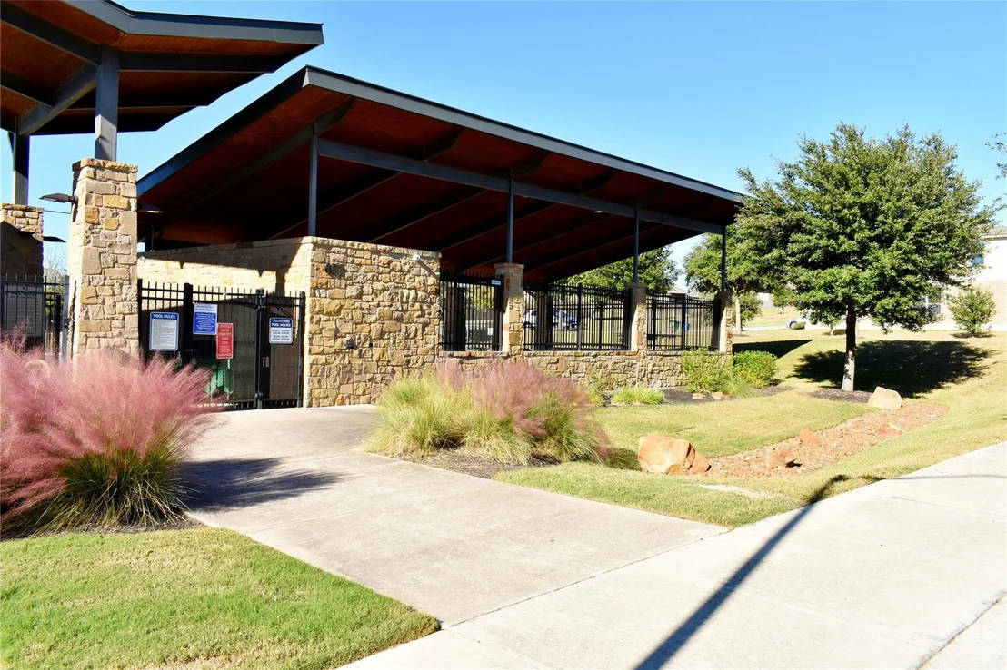 Photo of 217 Coral Stone TRL