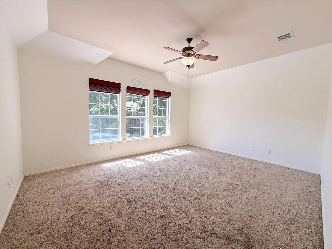 Photo of 14936 Thatcher DR