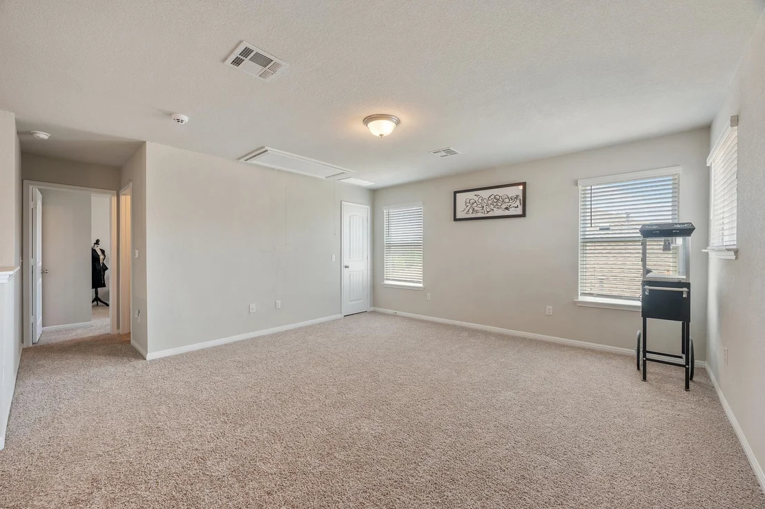 Photo of 133 Empress Tree DR