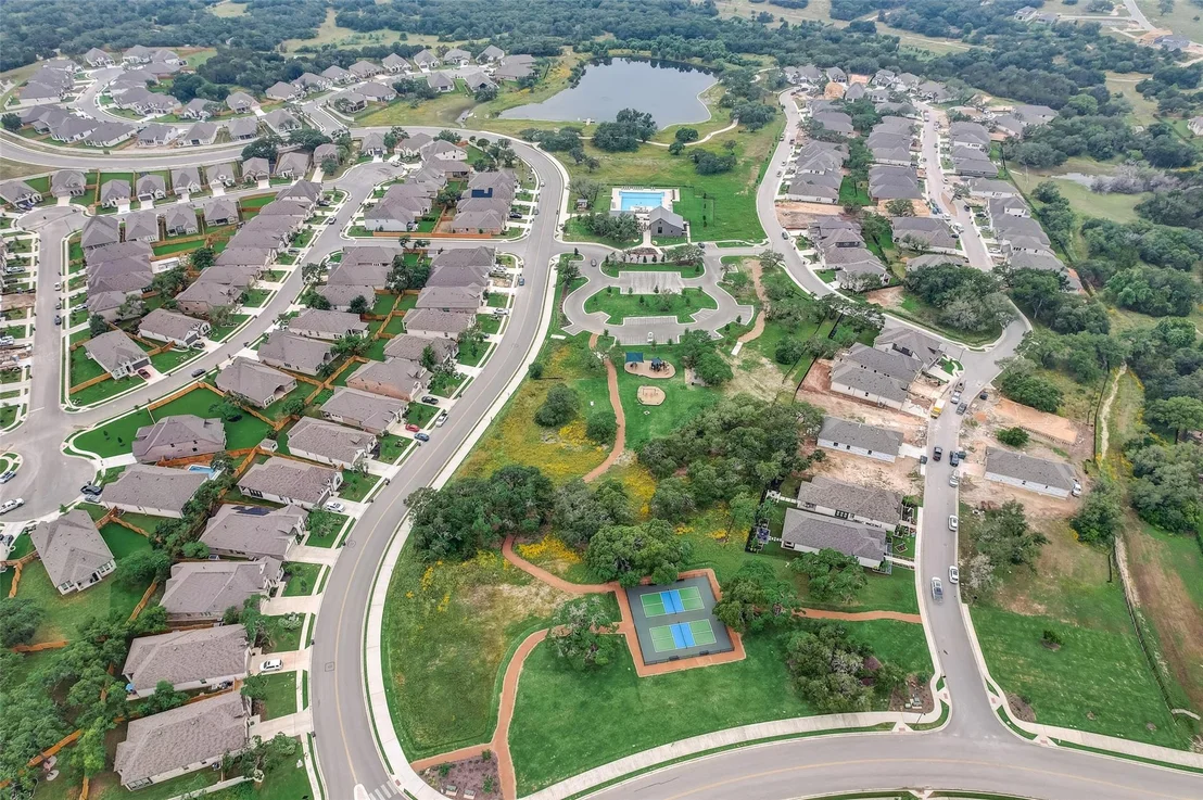 Photo of 285 Coyote Creek WAY