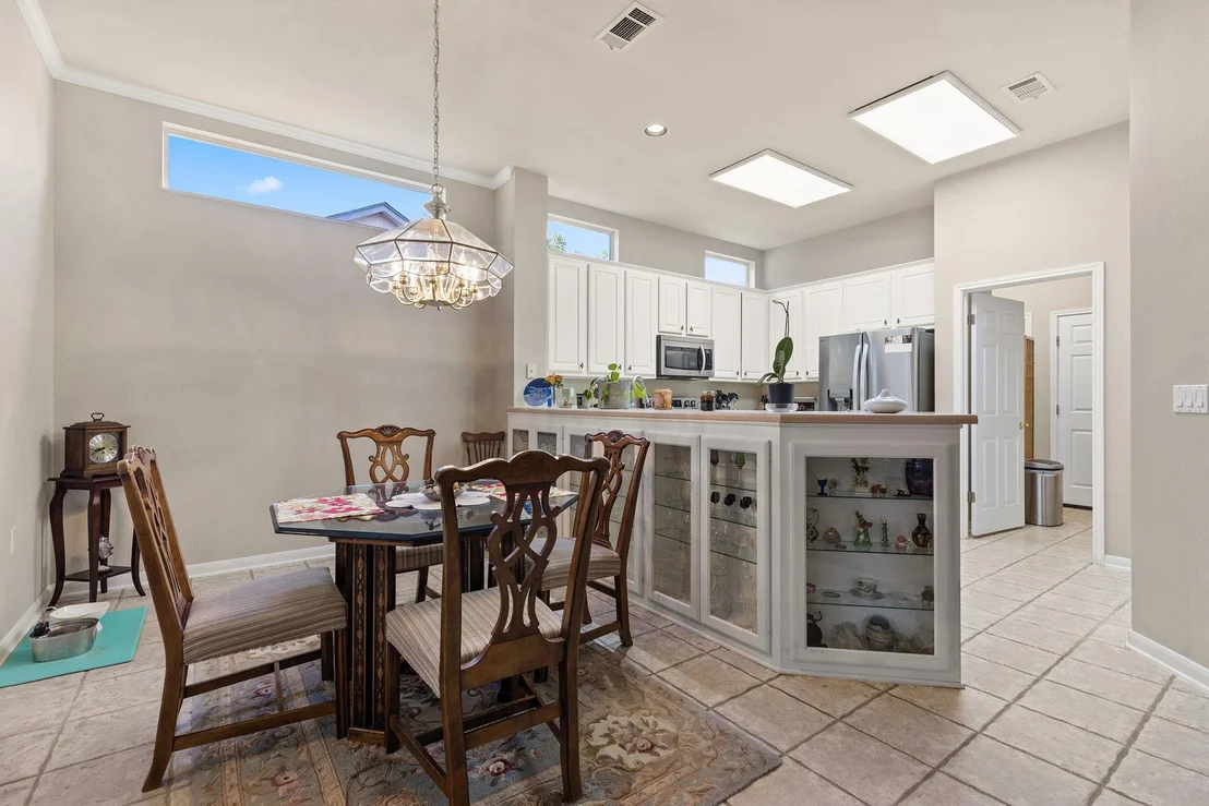 Photo of 101 Morning Glory CIR