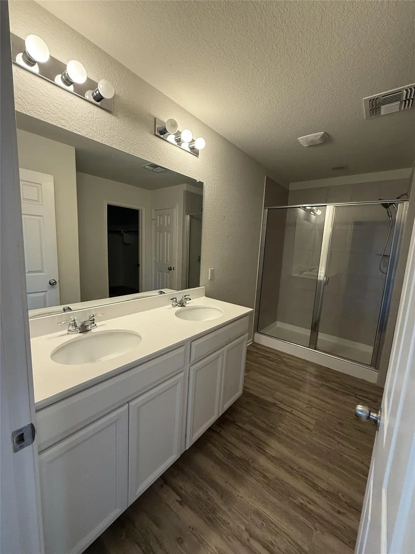 Photo of 860 Eves Necklace DR
