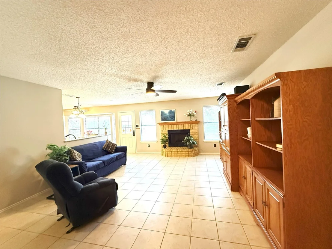 Photo of 1608 Mattie DR