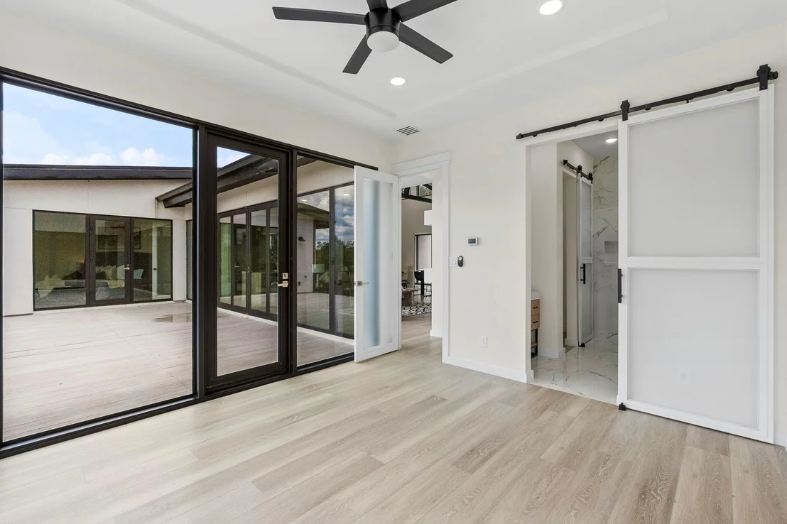 Photo of 2637 Campestres