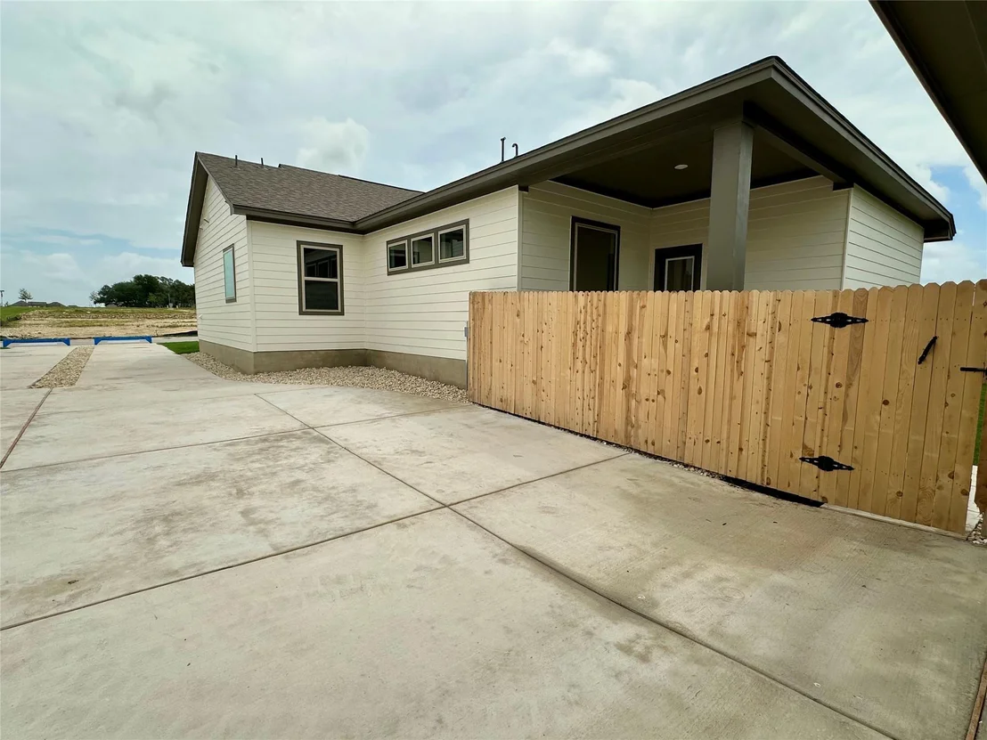Photo of 412 Treadwell LN