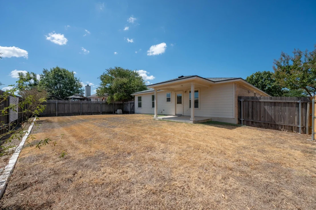 Photo of 204 Katherine WAY