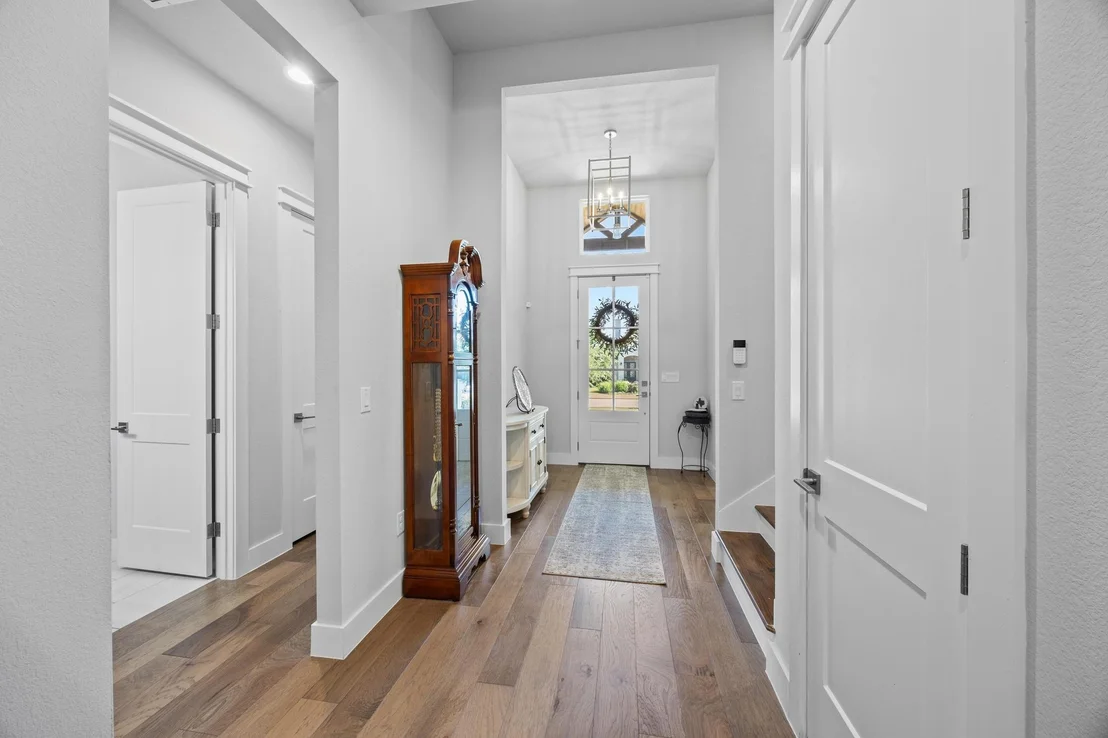 Photo of 2208 Quarry LOOP