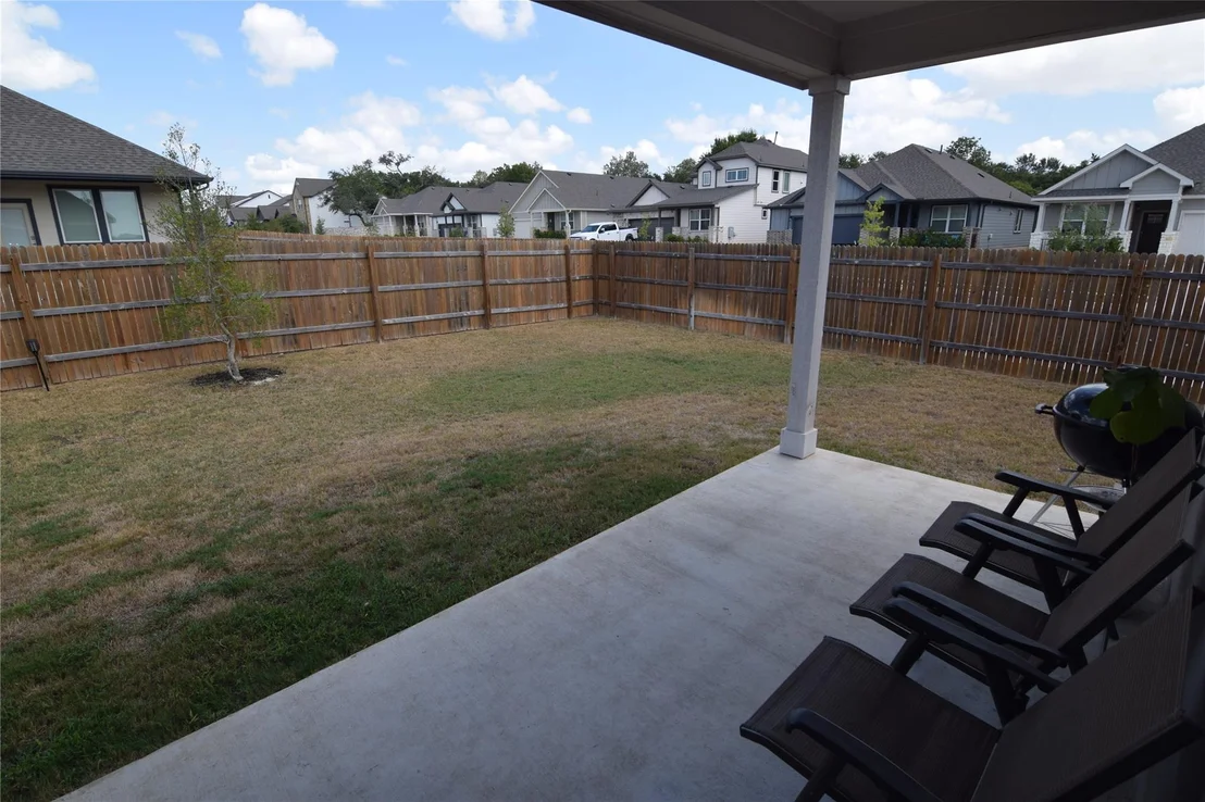 Photo of 100 Corral CV
