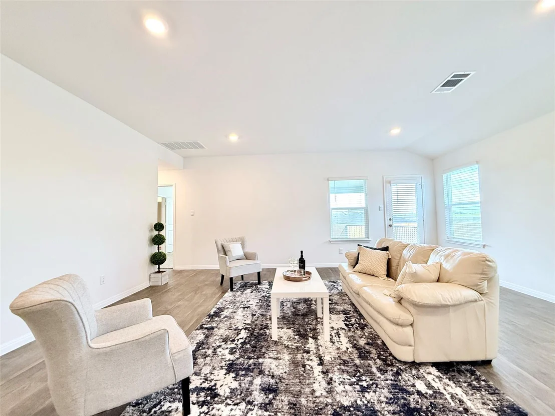 Photo of 598 Gladiola LOOP