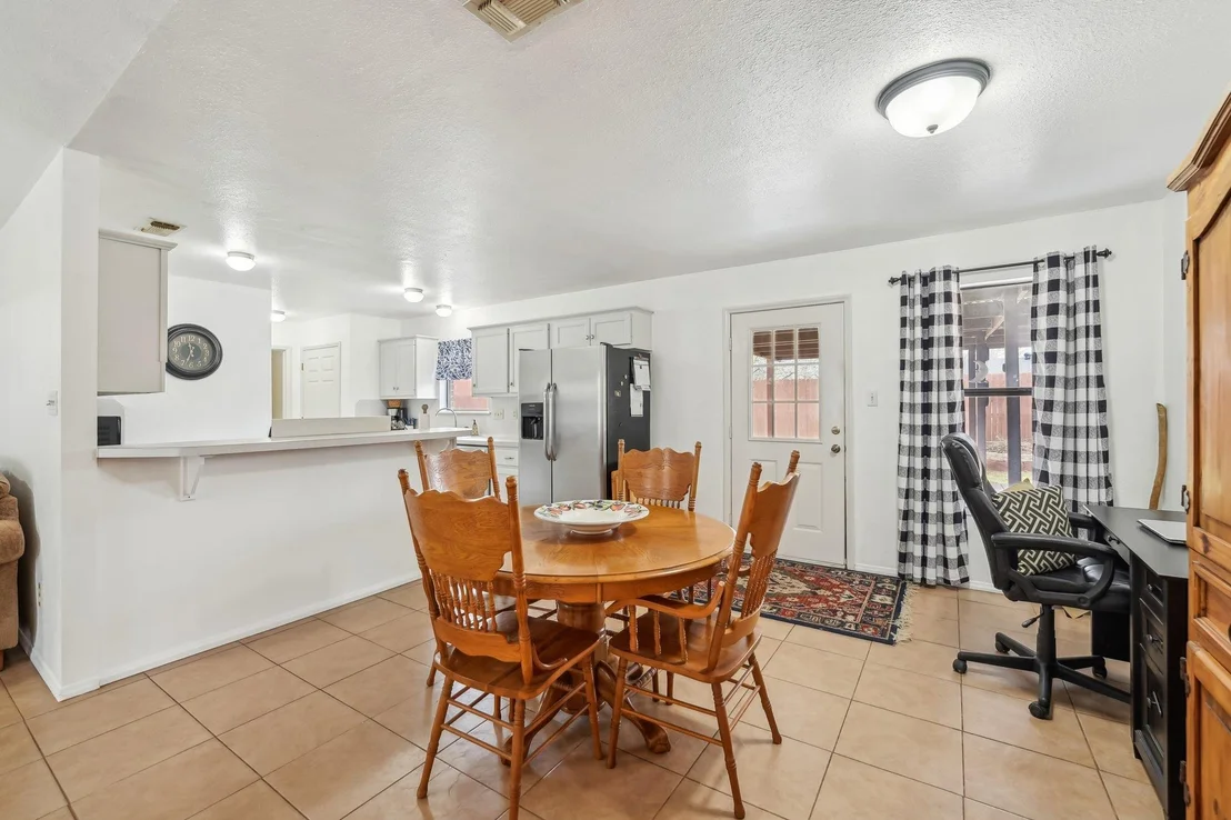 Photo of 402 Laurel ST