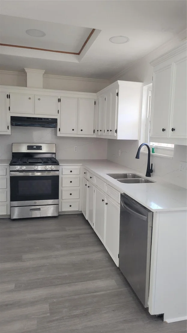 Photo of 1903 Londonderry DR