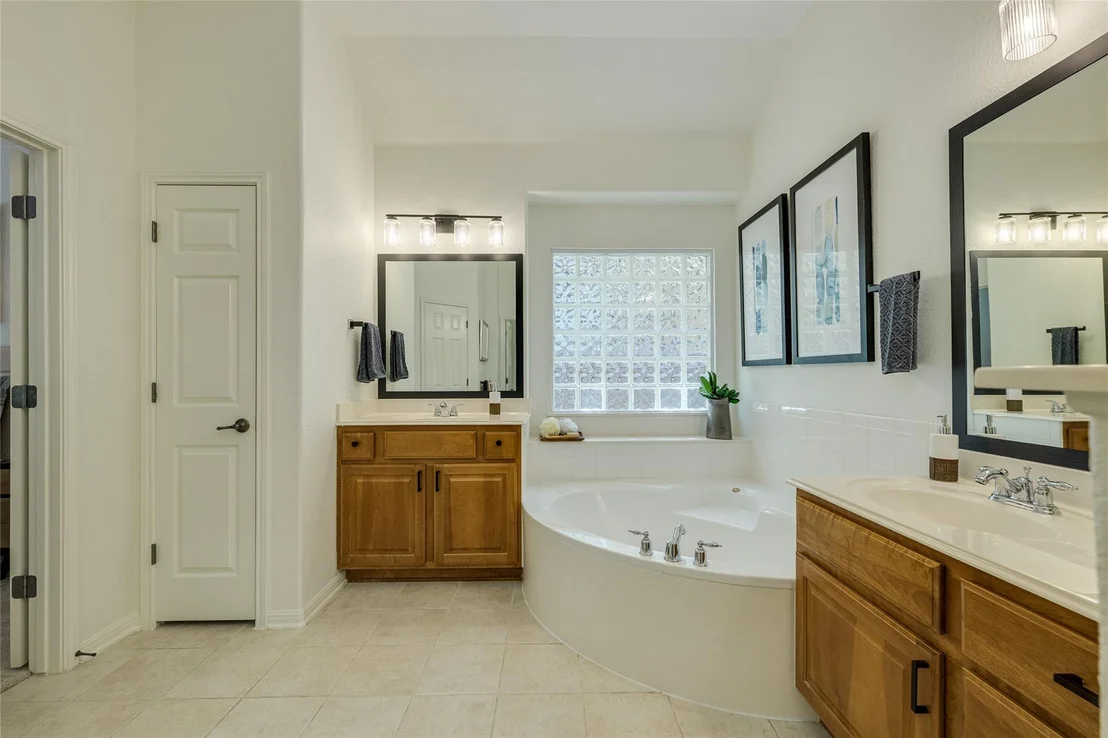 Photo of 11405 Viridian WAY