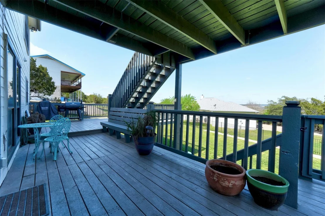 Photo of 21302 High DR