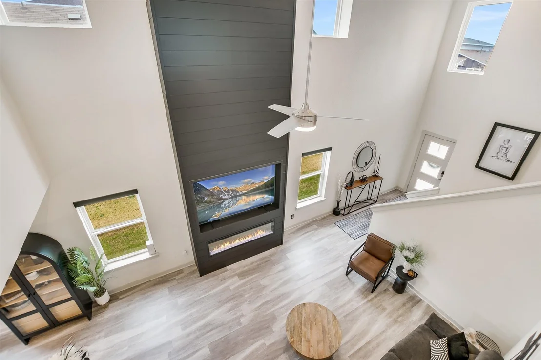 Photo of 117 Deserti RD