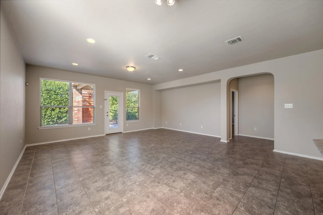 Photo of 14712 Lake Victor DR