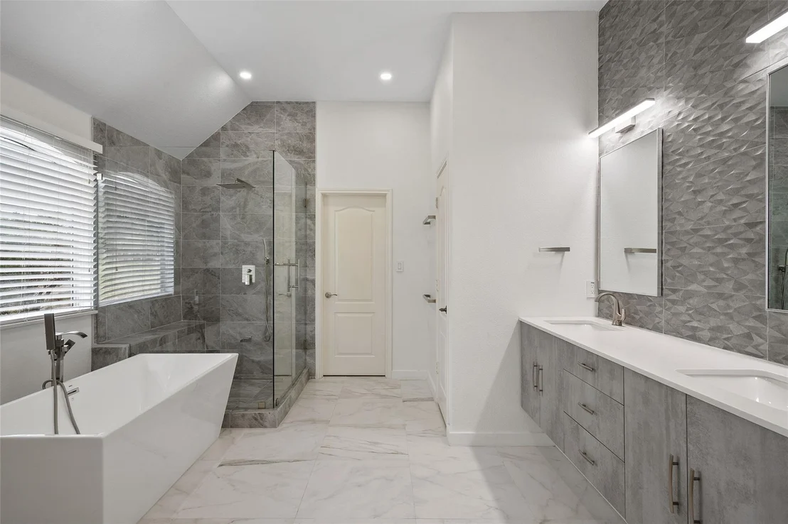 Photo of 7601 Crackling Creek DR
