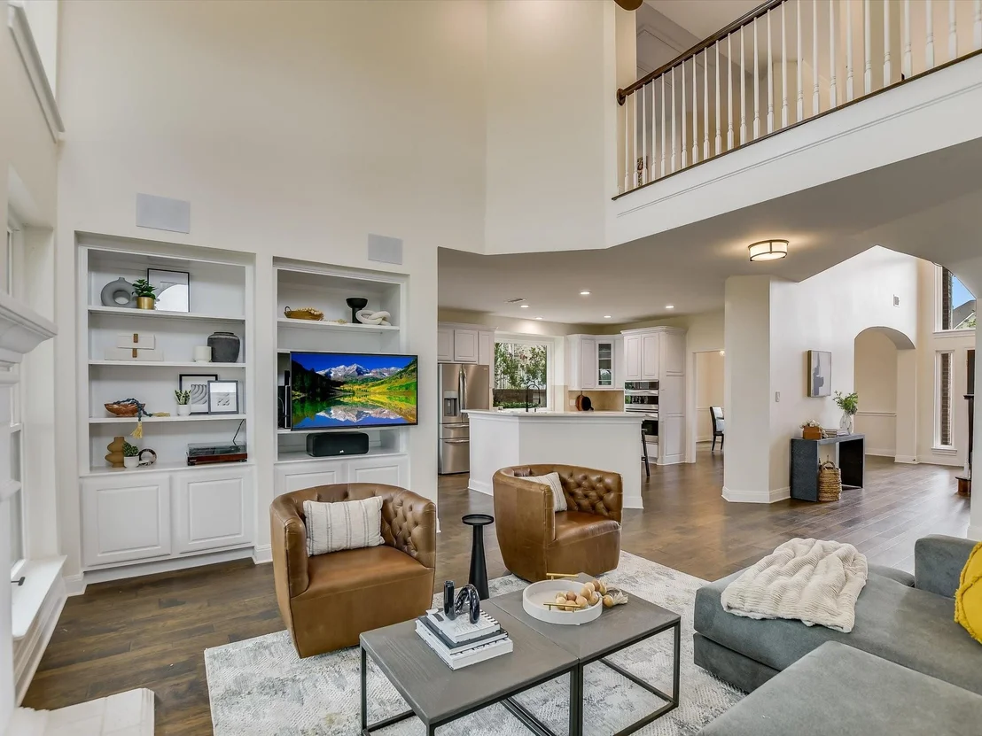 Photo of 2222 Hamlet CIR