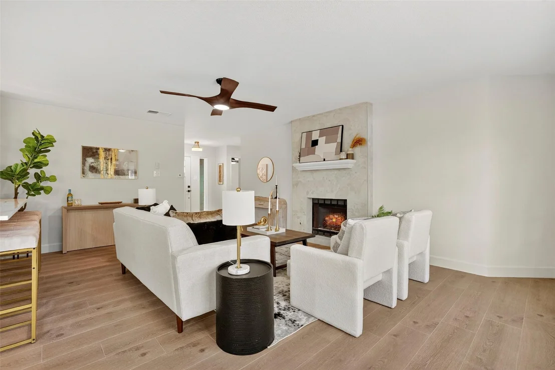 Photo of 10421 Cayuse CV