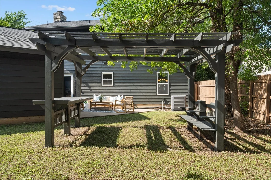 Photo of 3105 Borden RD
