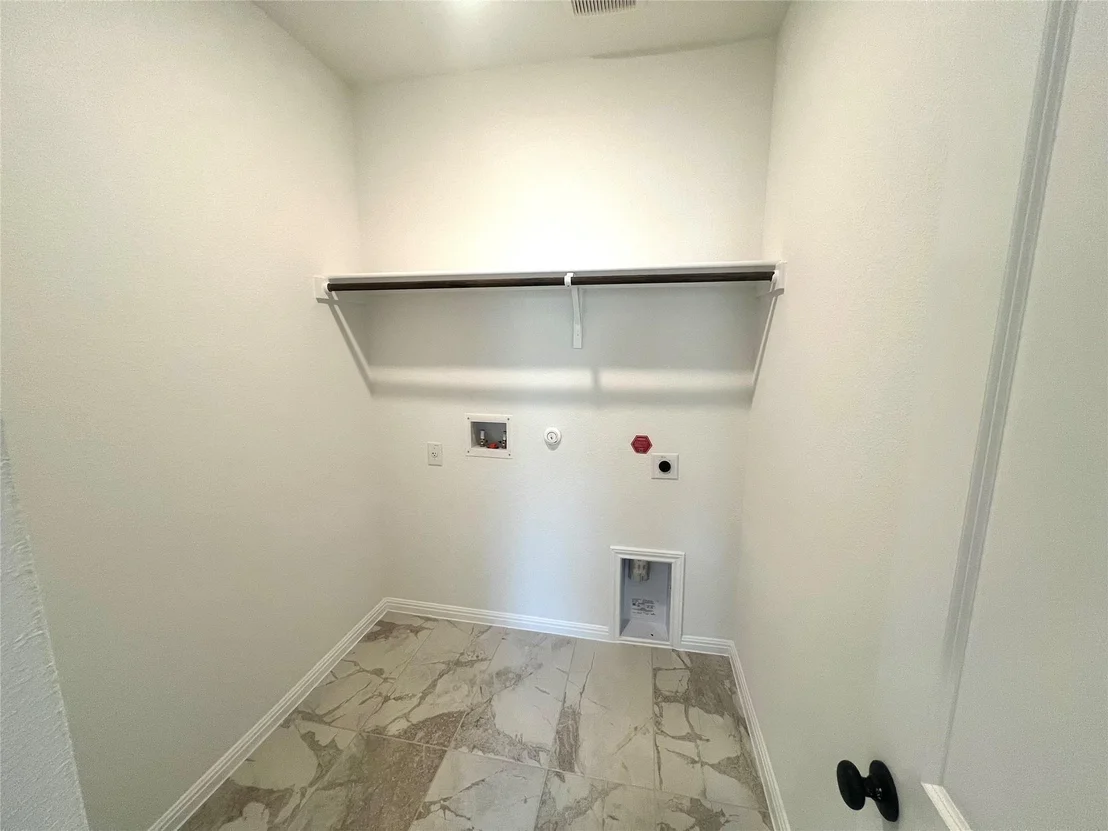 Photo of 365 Young ST