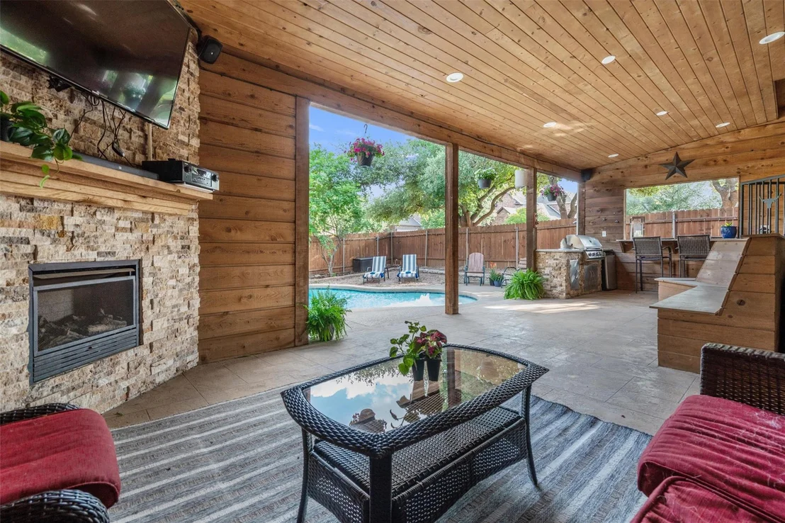 Photo of 1009 Linden LOOP