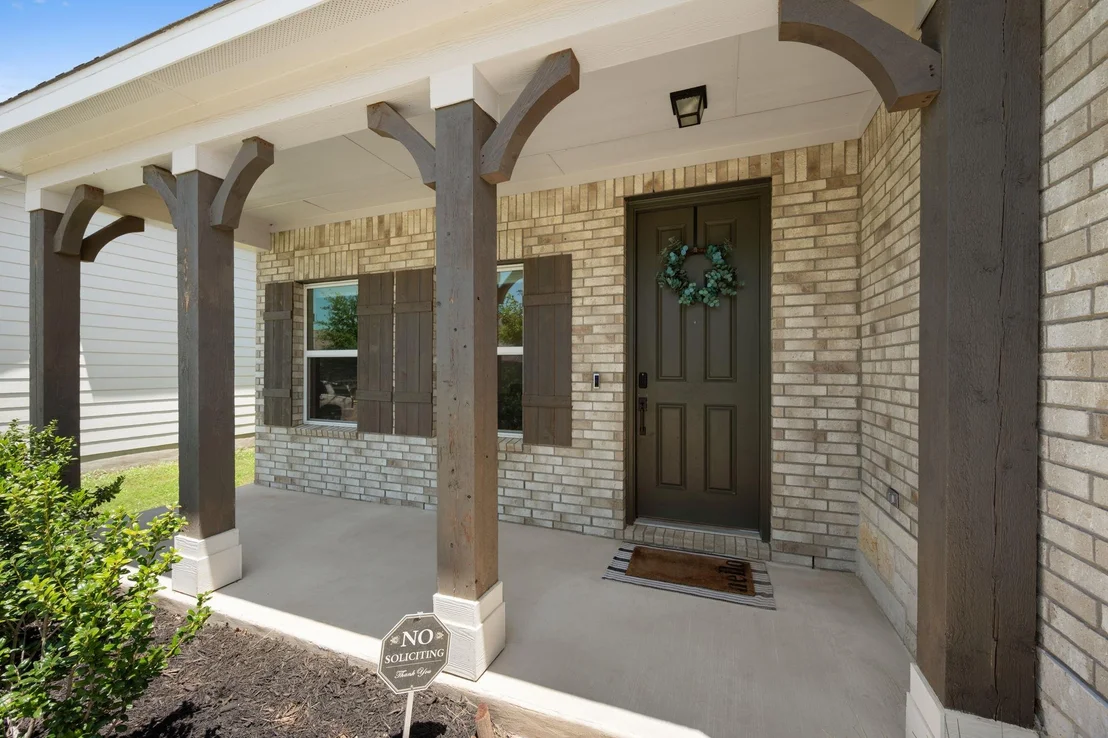 Photo of 229 Long Canyon LN