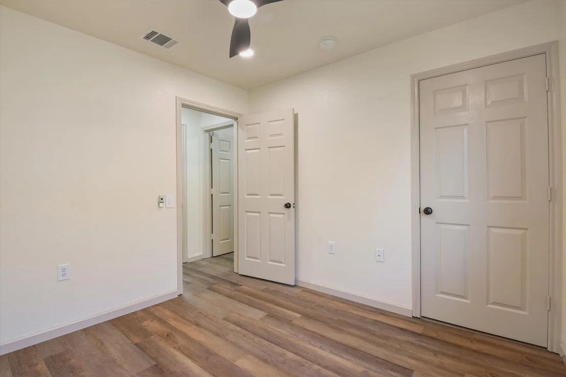 Photo of 5713 Las Alas TRL