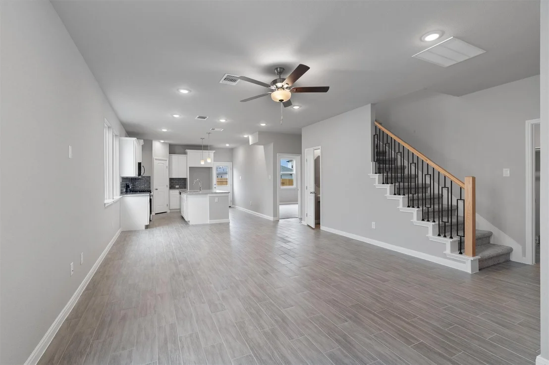 Photo of 340 Stellar Wind DR