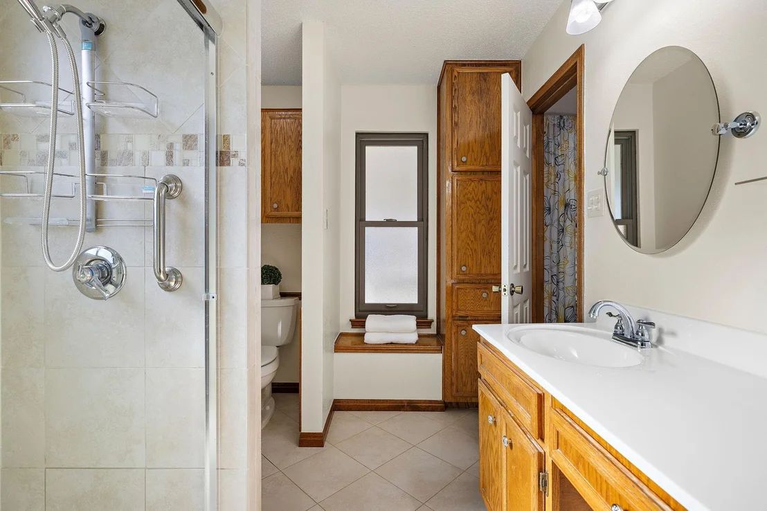 Photo of 2105 Boxwood PATH