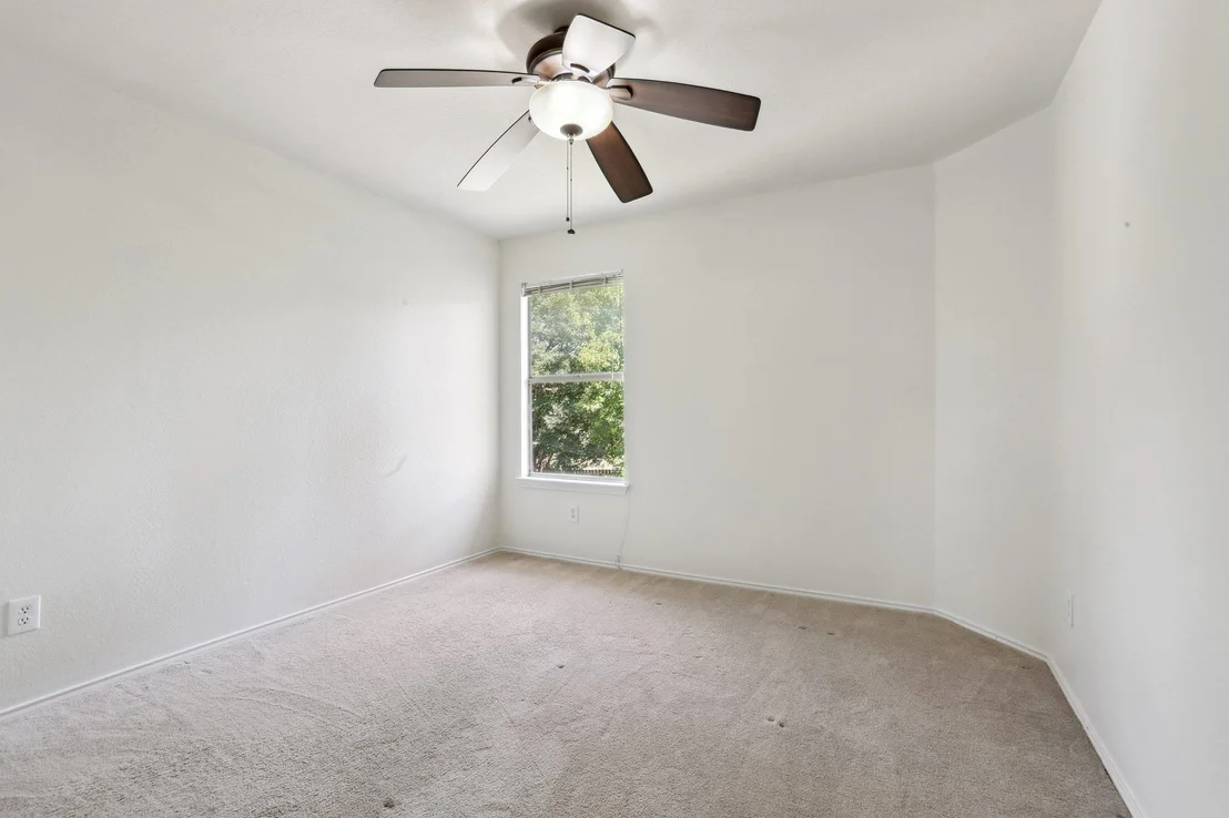 Photo of 2912 Sydney DR