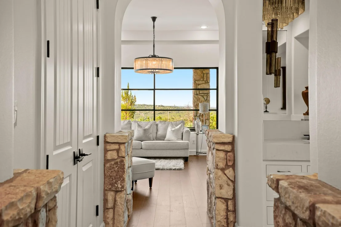 Photo of 1832 Windy Walk CV