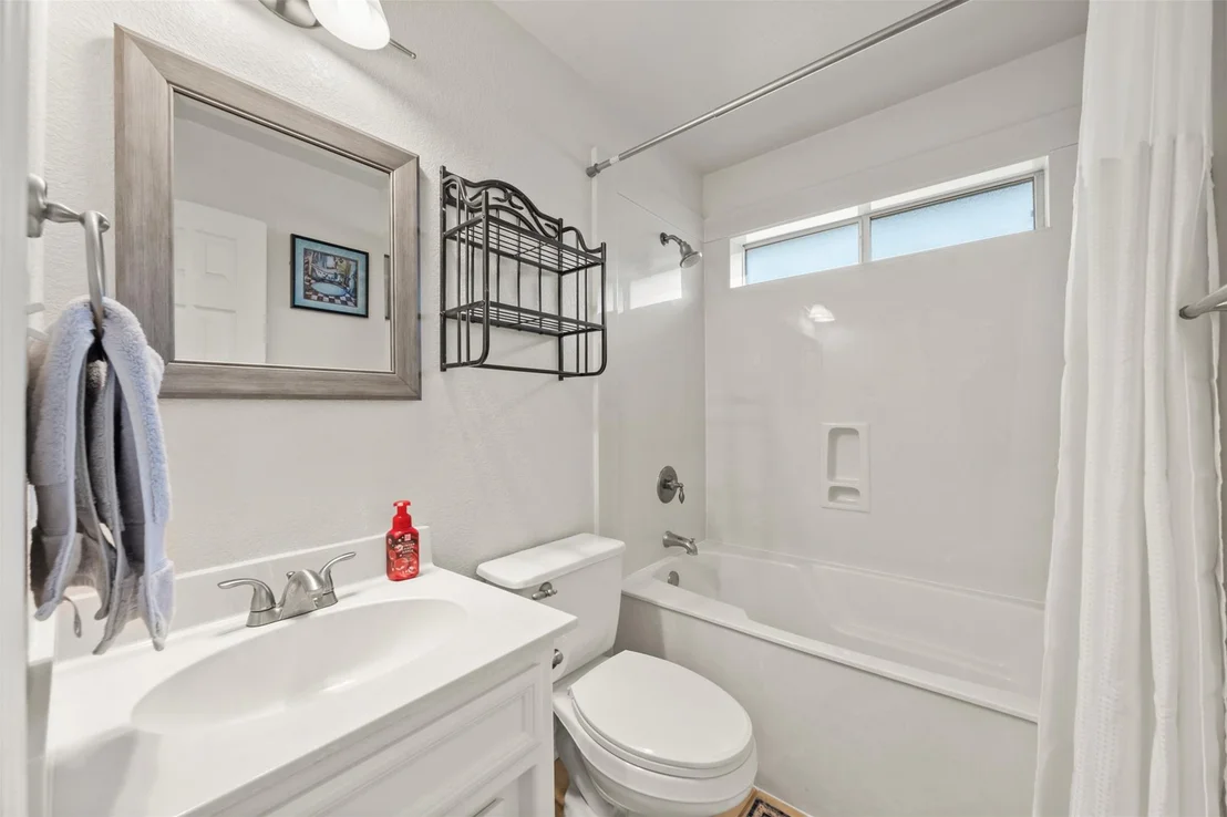 Photo of 2803 Modoc DR