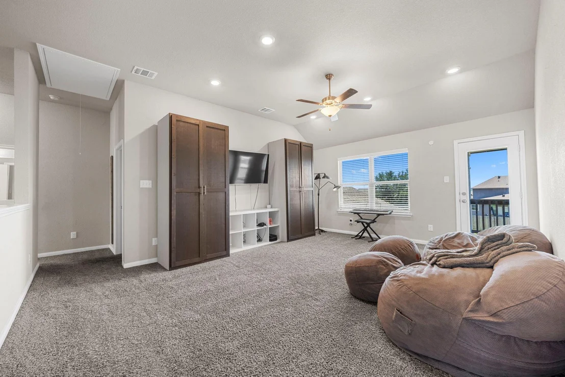 Photo of 5030 Dickinson LOOP