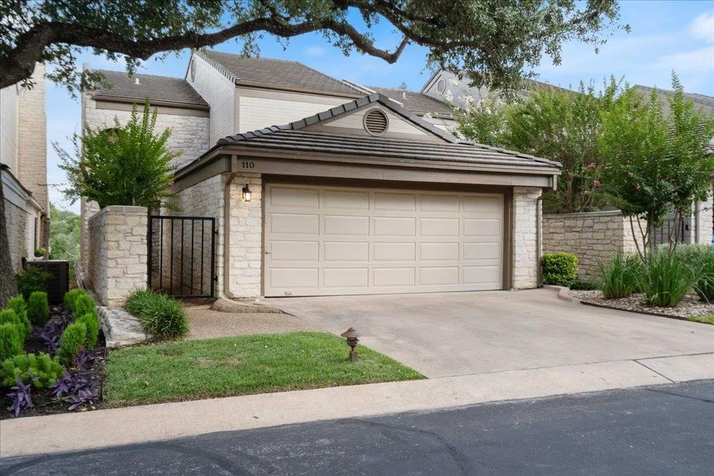 Photo of 110 West Eagle DR