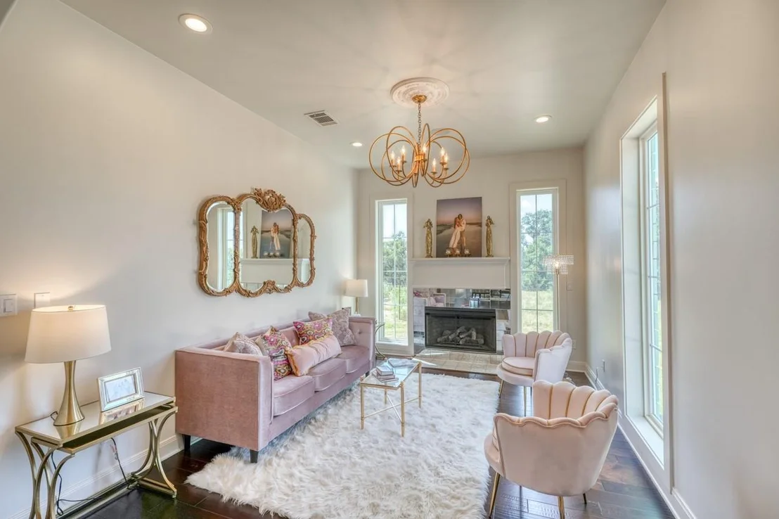Photo of 301 Twisted Oak DR