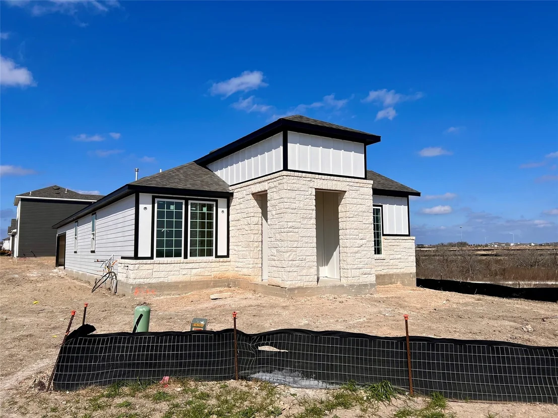 Photo of 8500 Dongan DR