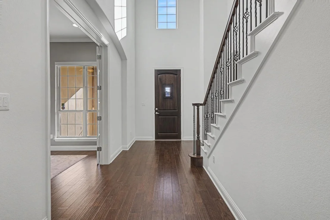 Photo of 18520 Dewitt PL