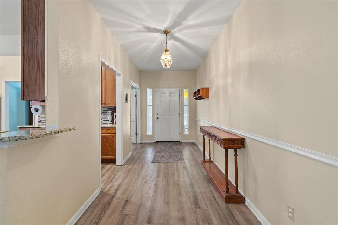 Photo of 418 Keenland DR