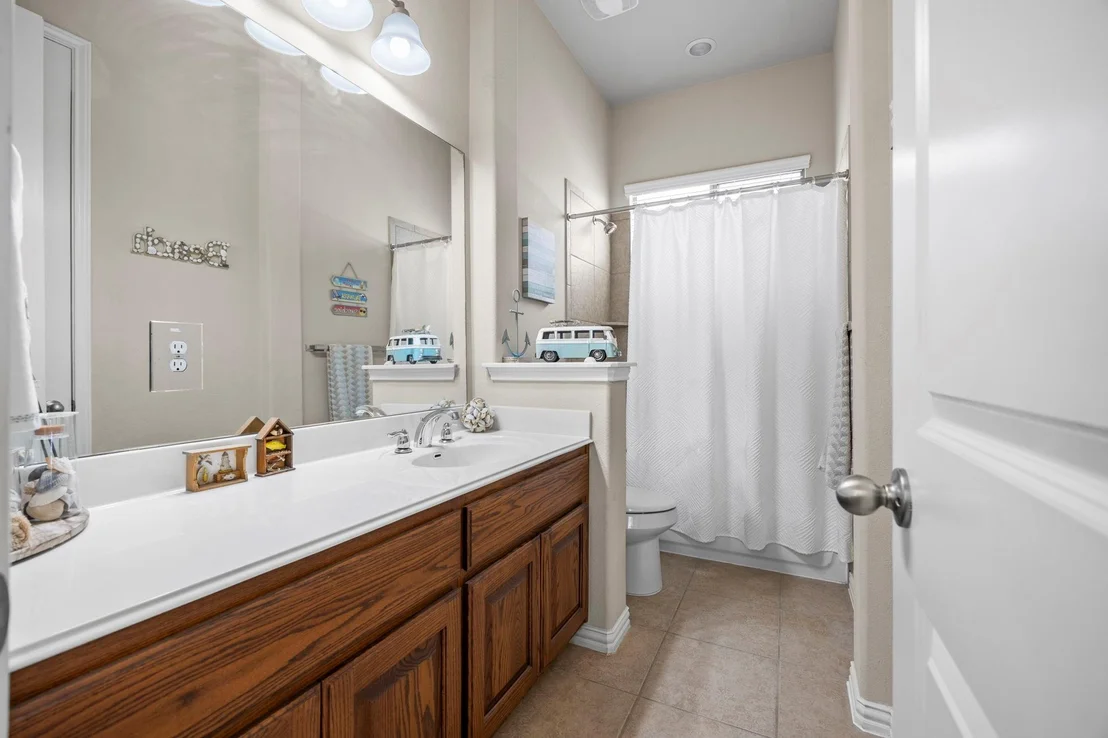 Photo of 1205 Winding Way DR