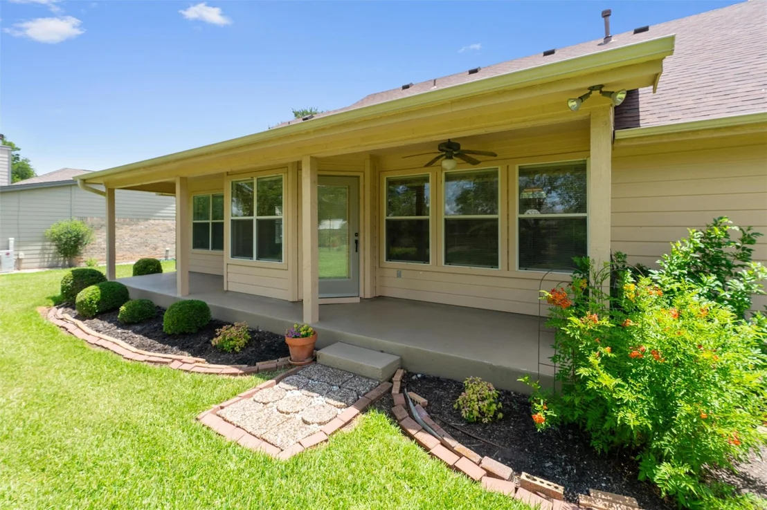 Photo of 106 Stacey LN