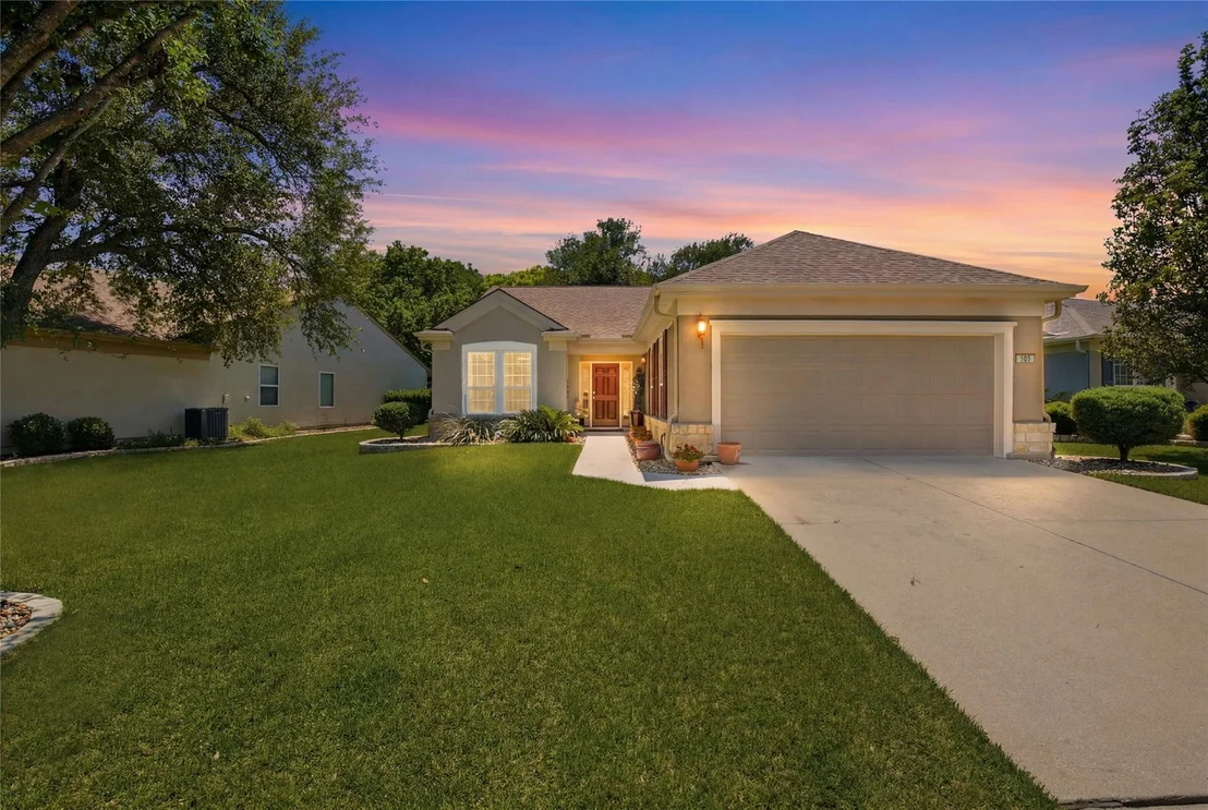 Photo of 505 Monarch TRL