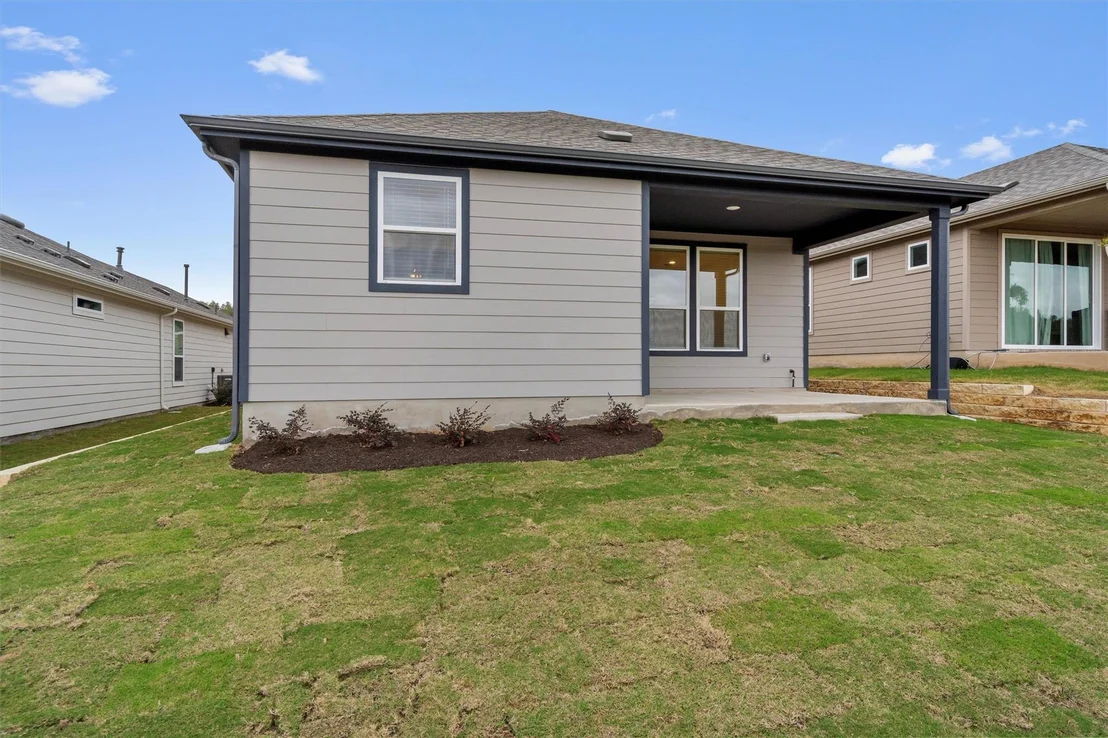 Photo of 310 Livewater LN