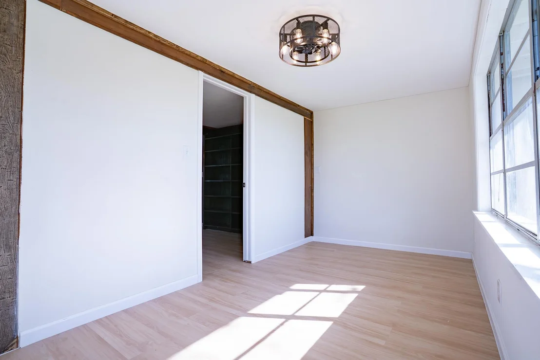 Photo of 1012 Hill ST