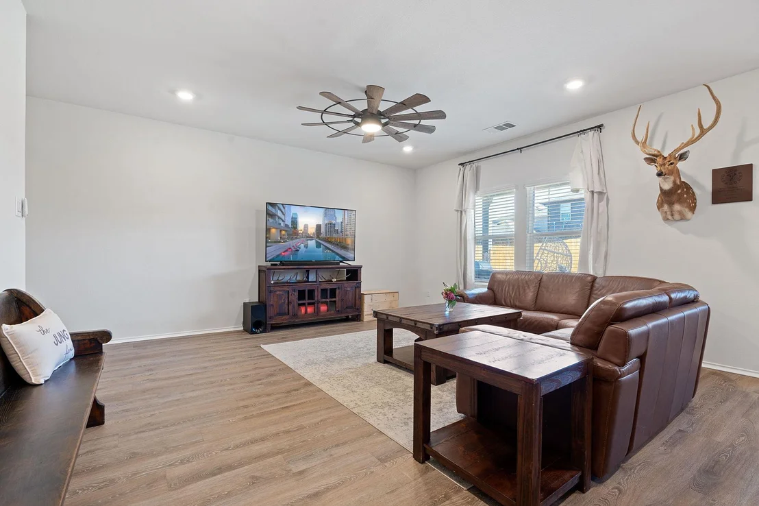 Photo of 202 Dorchester DR