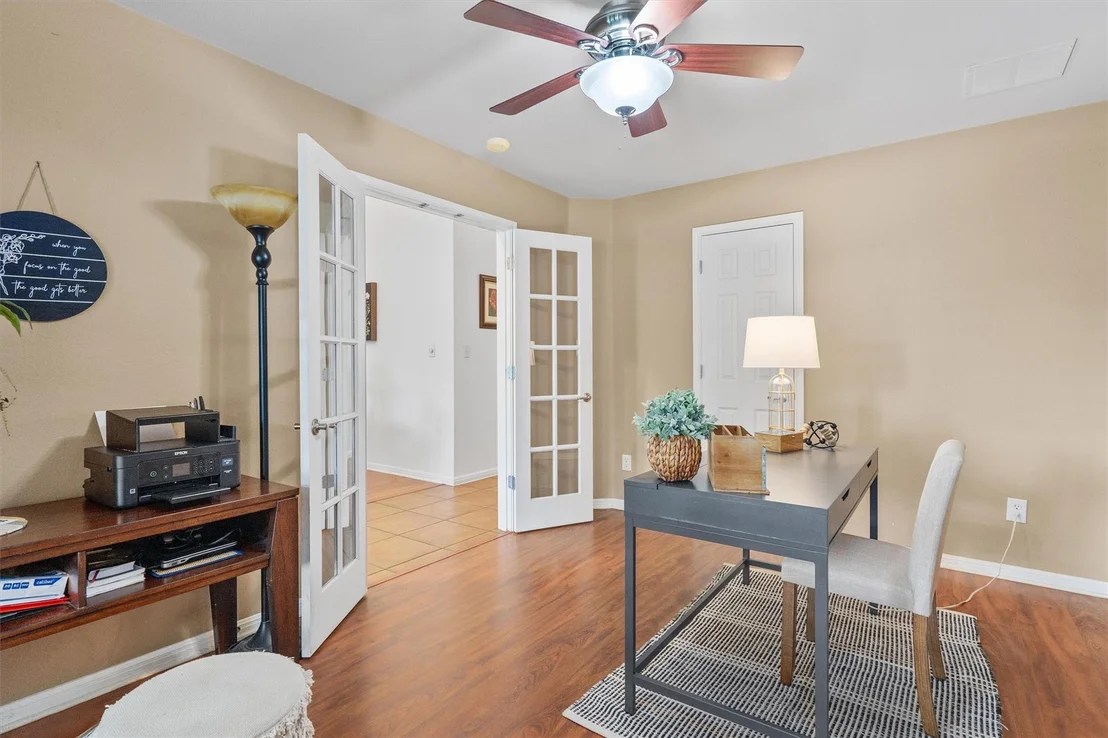 Photo of 9437 Caves Valley DR