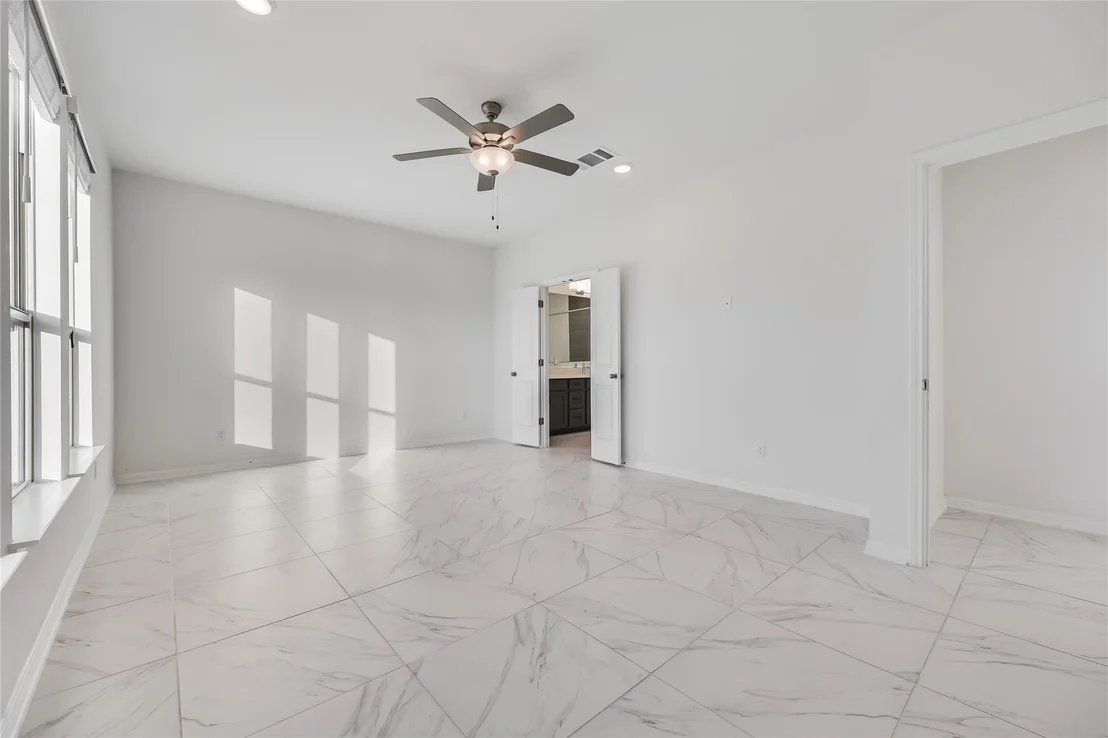 Photo of 4621 Modena Bay BND